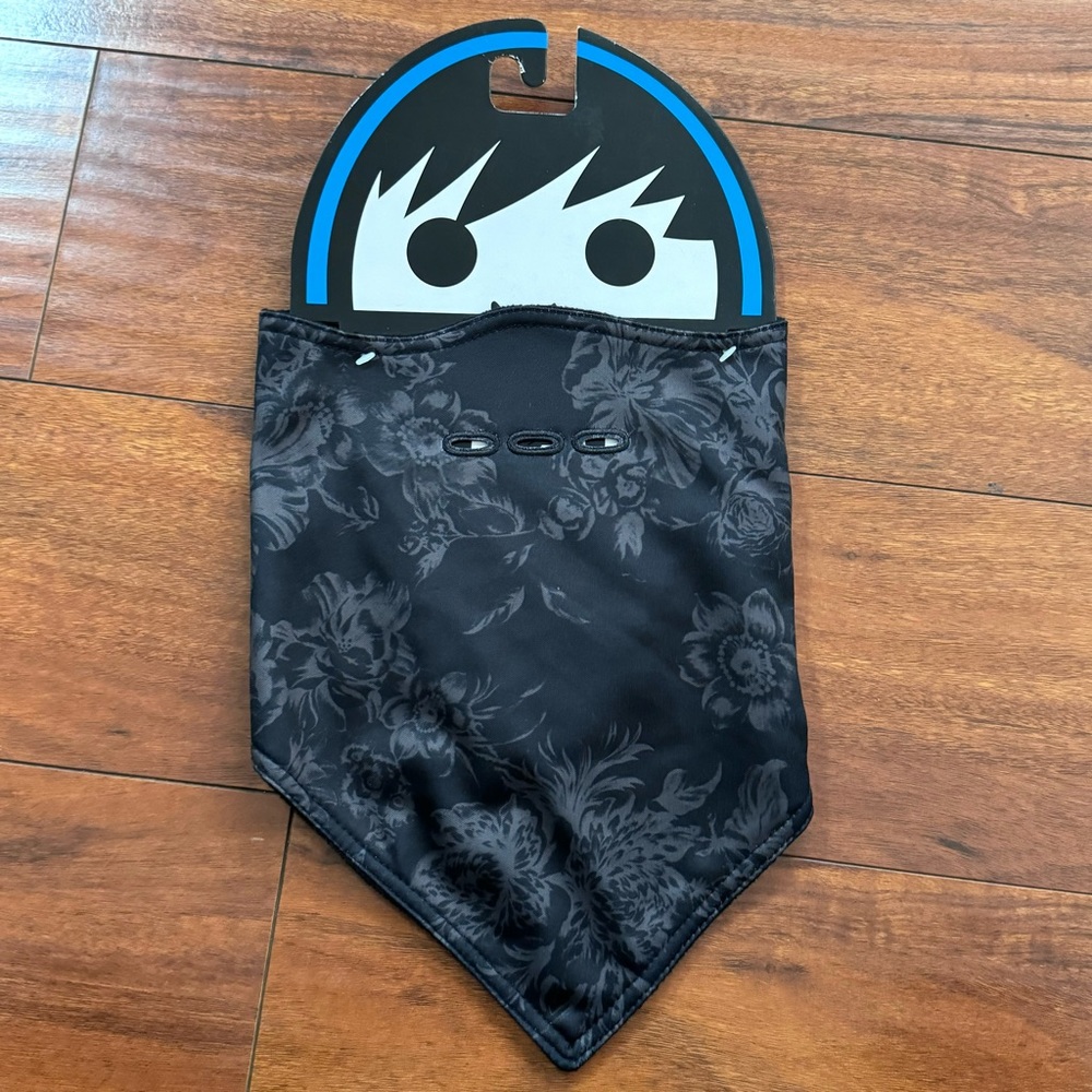 NEW NEFF SNOWBOARDING FACE MASK COVER OS